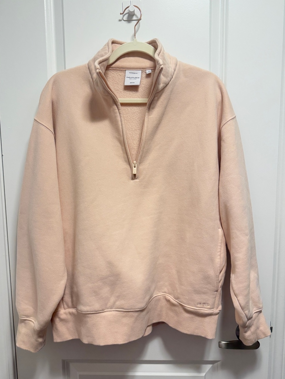 Aritzia Sweatfleece Half-Zip Sweater in Seashell Pink EUC